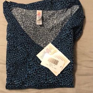 Xsmall LuLaRoe Christy T blue leopard print BNWT